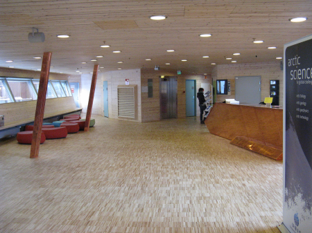 https://www.heikki-valisuo.fi/kuva/templates/xml/Bruxelles/unis.png